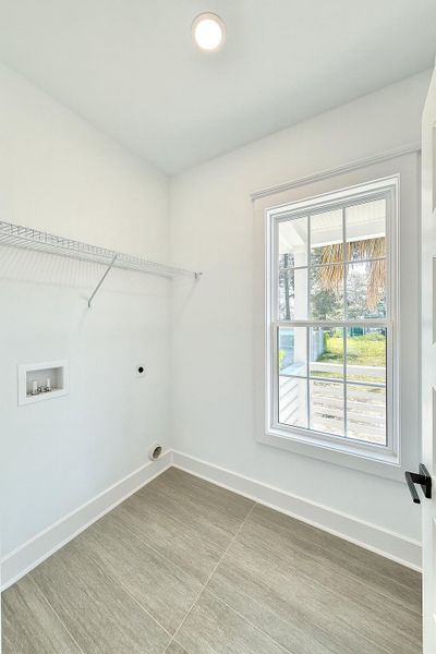 Spacious, unfurnished interior of a new home in , North Charleston (Image 28).