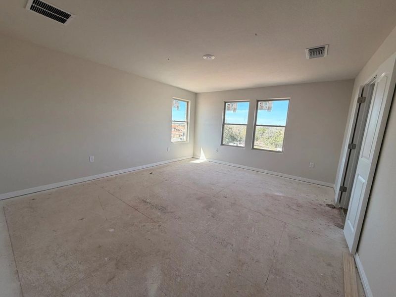 Image 29 of a home in The Colony.