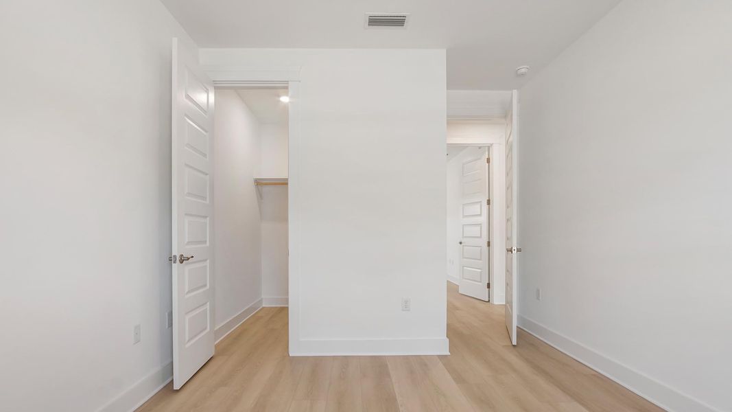 Spacious, unfurnished interior of a new home in Breakfast Point East Phase II, Panama City Beach (Image 30). Spacious, unfurnished interior of a new home in Breakfast Point East Phase II, Panama City Beach (Image 30).
