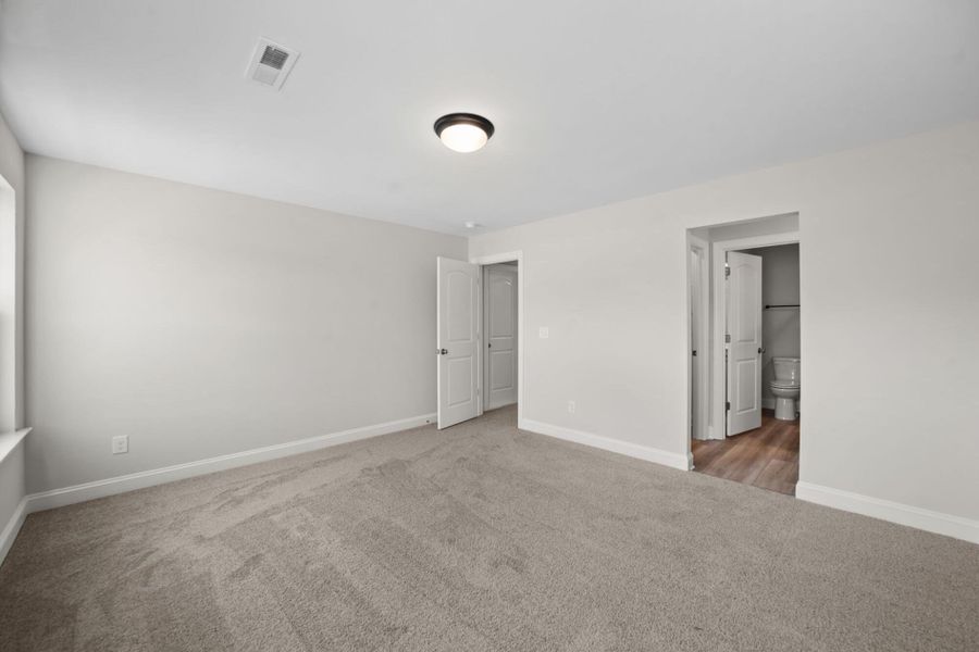 Spacious, unfurnished interior of a new home in Hopewell Garden, Winston-Salem (Image 38).