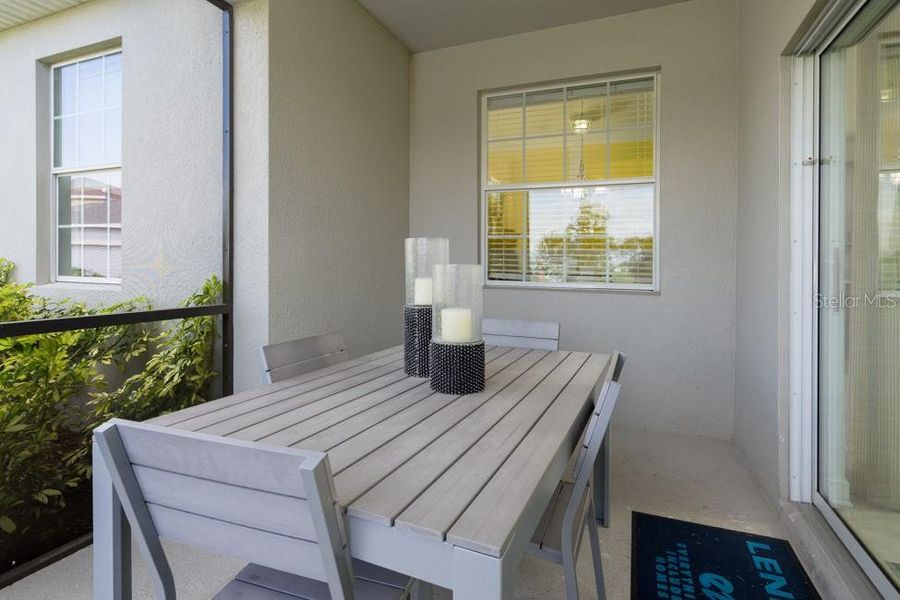 Exterior details and patio area of a home in Wellness Ridge, Clermont (Image 2).