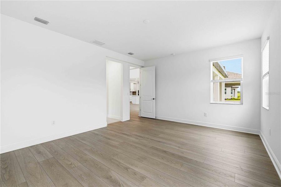 Spacious, unfurnished interior of a new home in Creeks Edge at Twin Rivers, Parrish (Image 32). Spacious, unfurnished interior of a new home in Creeks Edge at Twin Rivers, Parrish (Image 32).