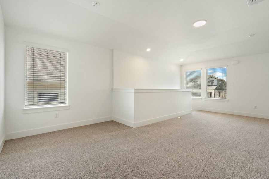 Image 26 of a home in Crosswinds.