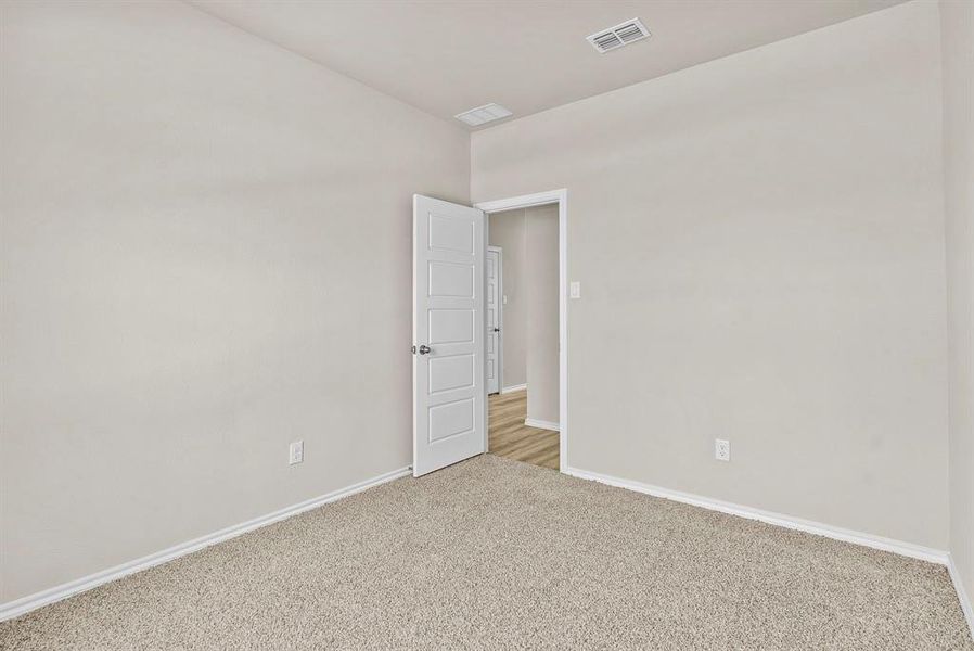 Spacious, unfurnished interior of a new home in Terra Trace, Fort Worth (Image 16).