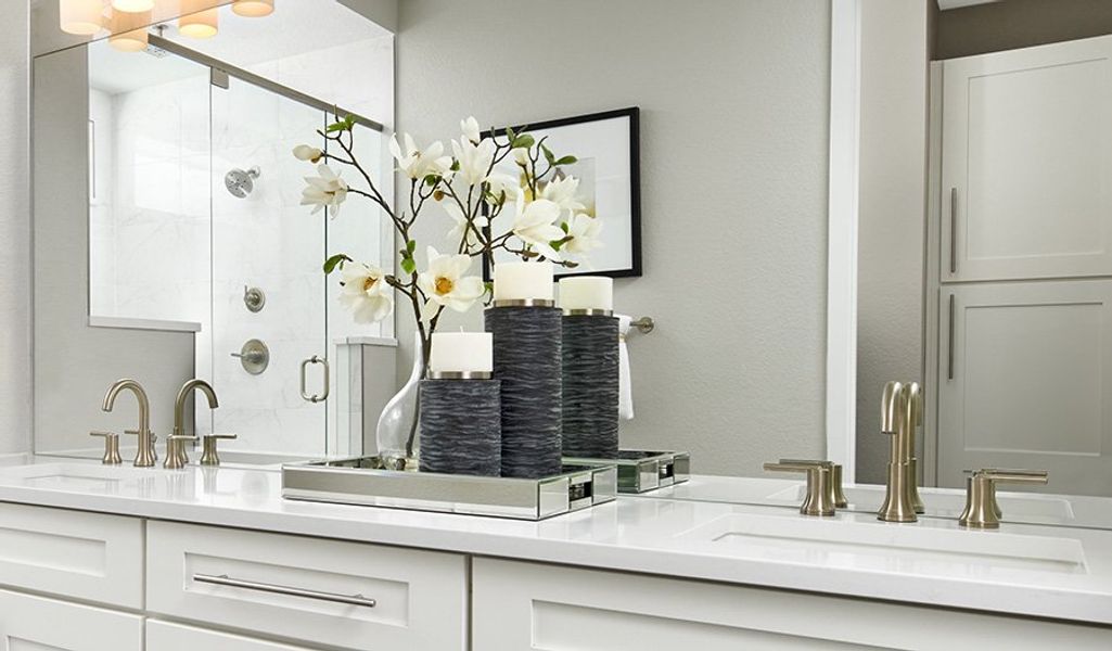 Greenwich-CO-CityscapeAtHaskinsStation bathroom