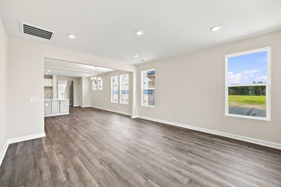 Spacious, unfurnished interior of a new home in Terrapin, Leland (Image 13).