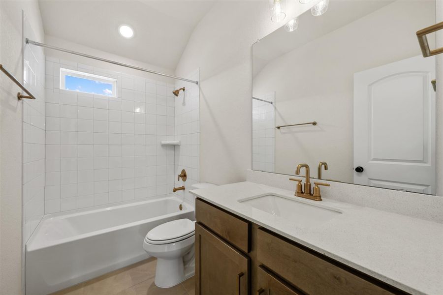 Representative images and renderings are for illustrative purposes. Actual structural options and design finishes of home may vary.