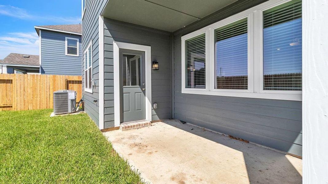 Front exterior of a new home in Aldine Pines, Houston, TX, highlighting curb appeal (Image 29).