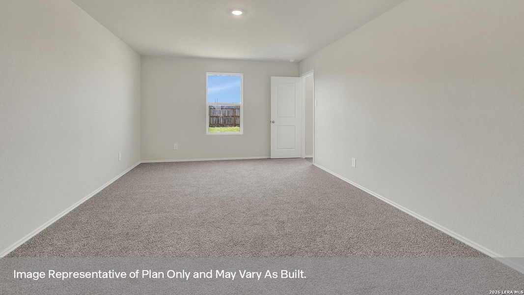 Spacious, unfurnished interior of a new home in Navarro Fields, Seguin (Image 21).