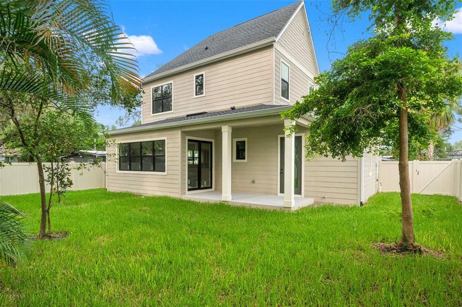 Exterior details and patio area of a home in , Tampa (Image 29).