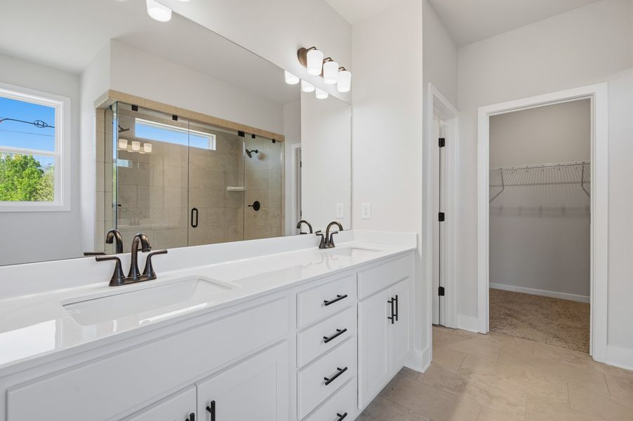 *Photo of example home. Selections & Features may differ from community. *Photo of example home. Selections & Features may differ from community.