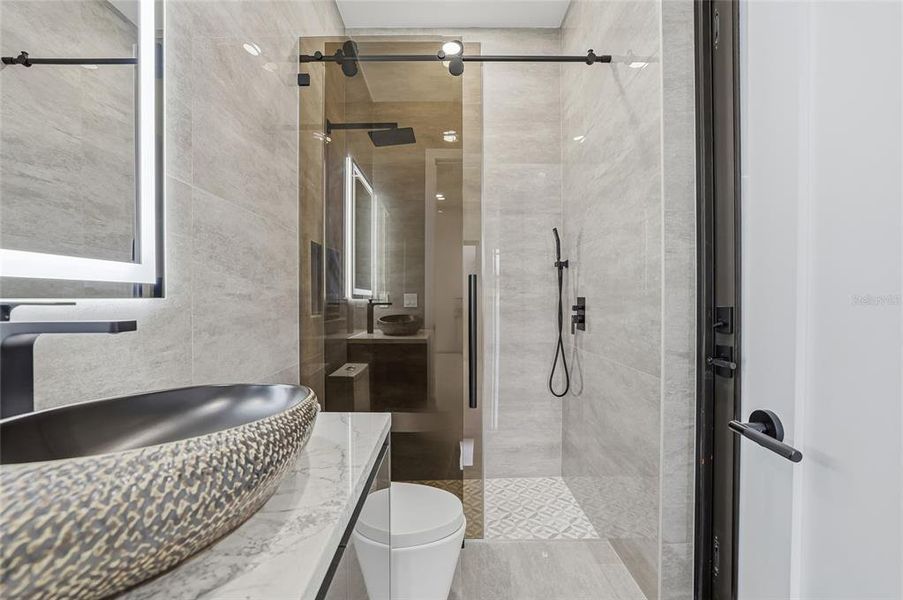 Furnished interior view inside a new home in , Tampa (Image 19).