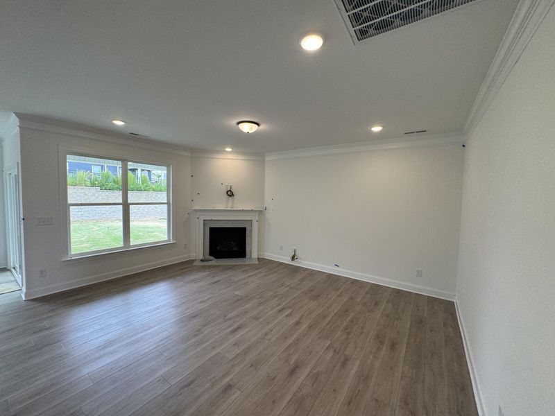 Spacious, unfurnished interior of a new home in The Meadows at Laurelbrook, Sherrills Ford (Image 13).