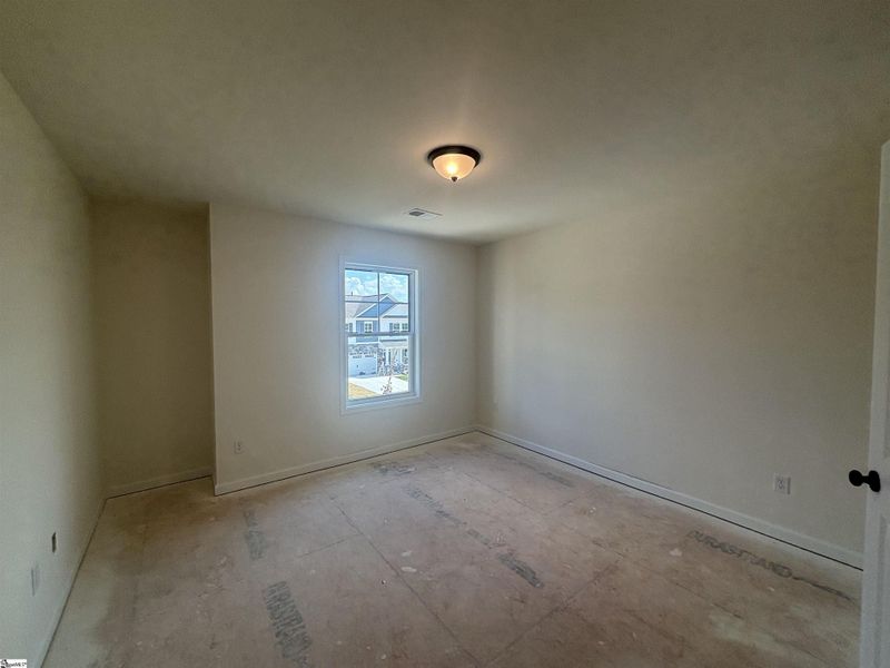 Spacious, unfurnished interior of a new home in Halton Oaks, Spartanburg (Image 13).