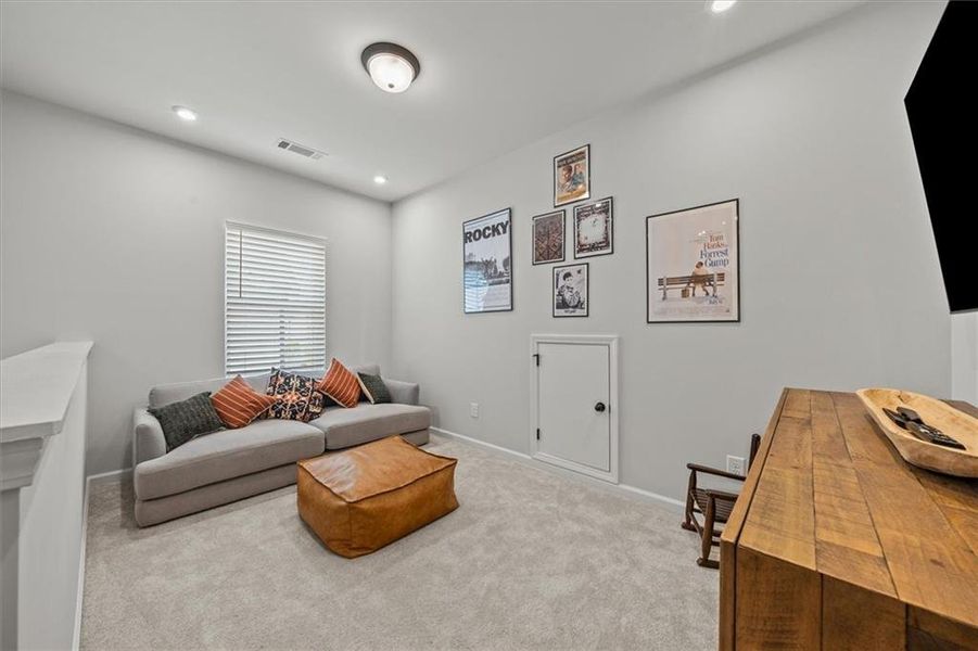 Furnished interior view inside a new home in , Acworth (Image 40).