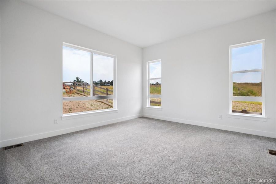 Spacious, unfurnished interior of a new home in , Littleton (Image 18).