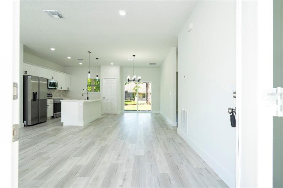 Spacious, unfurnished interior of a new home in , Citrus Springs (Image 28). Spacious, unfurnished interior of a new home in , Citrus Springs (Image 28).