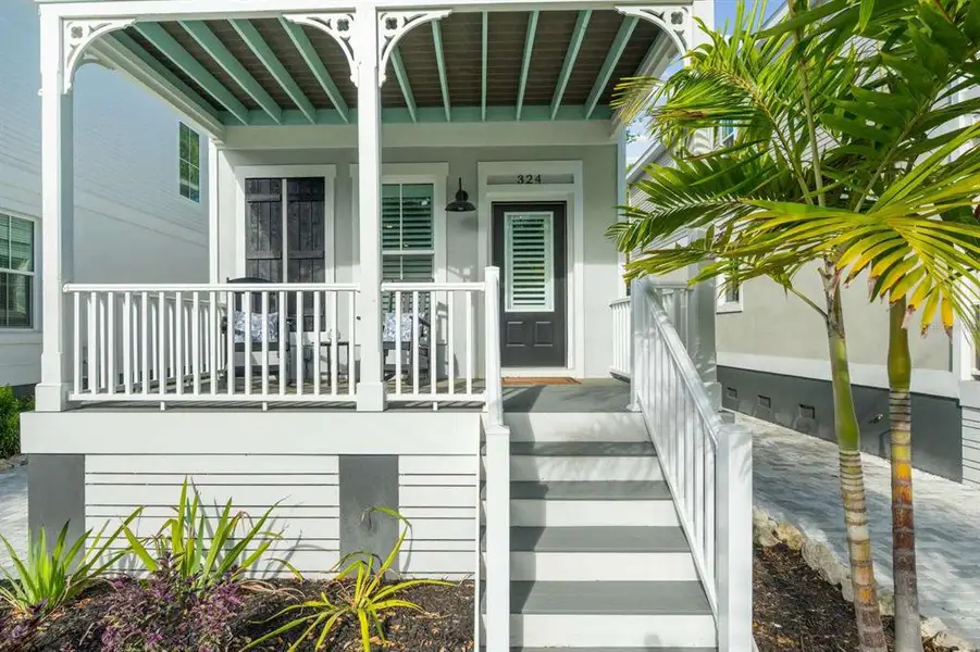 Exterior details and patio area of a home in , Bradenton (Image 20). Exterior details and patio area of a home in , Bradenton (Image 20).