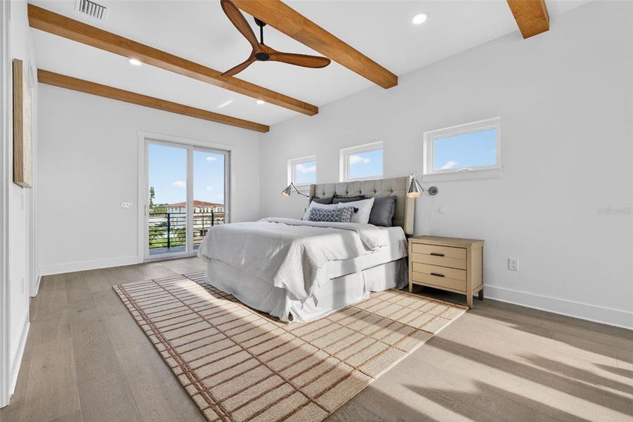 Furnished interior view inside a new home in , Belleair Beach (Image 50).