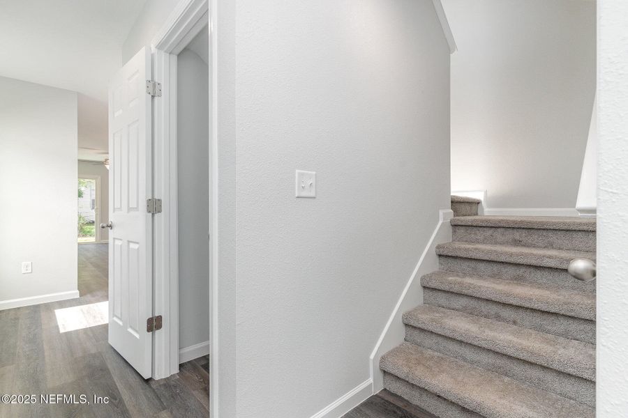 Image 23 of a home in .