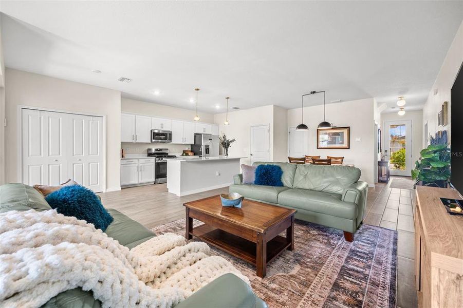 Furnished interior view inside a new home in Tuckers Cove, Punta Gorda (Image 35).