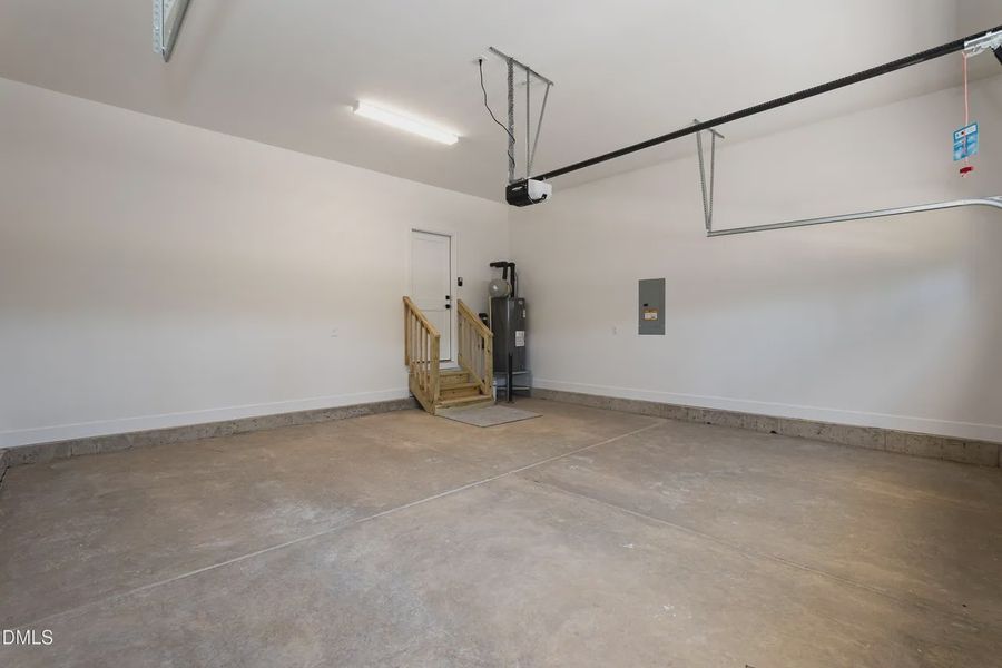 Spacious, unfurnished interior of a new home in Southern Estates, Sanford (Image 35).