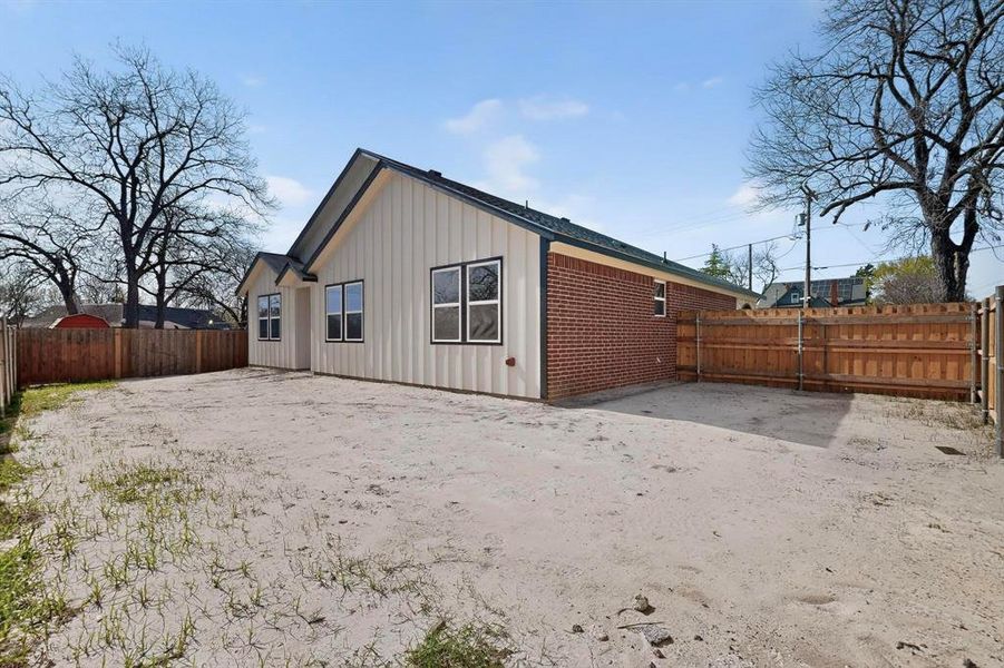Exterior details and patio area of a home in , Terrell (Image 4). Exterior details and patio area of a home in , Terrell (Image 4).