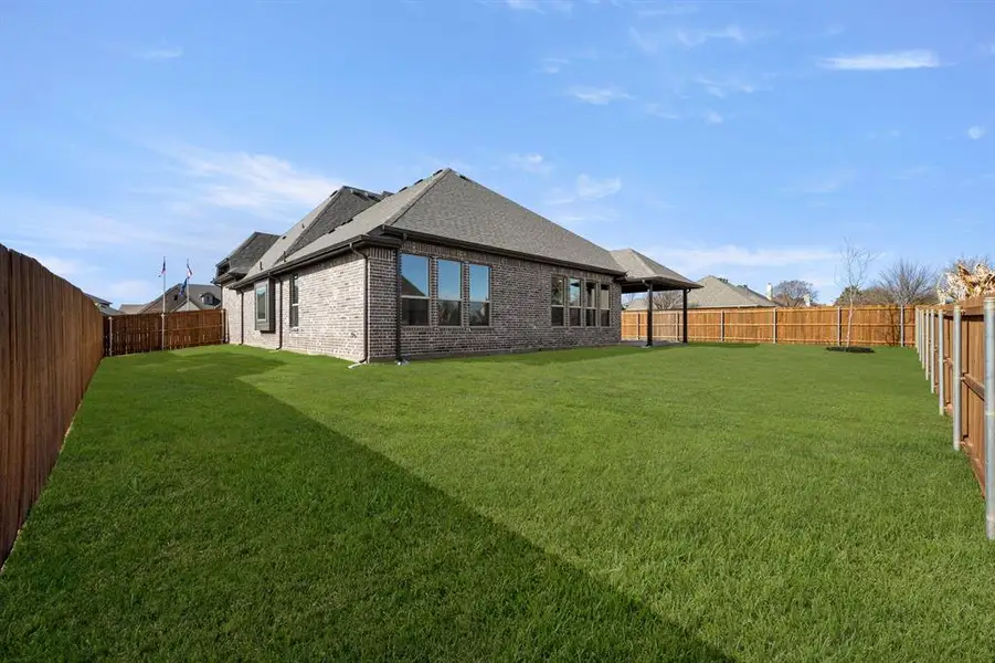 901 Meadowview- Back-2