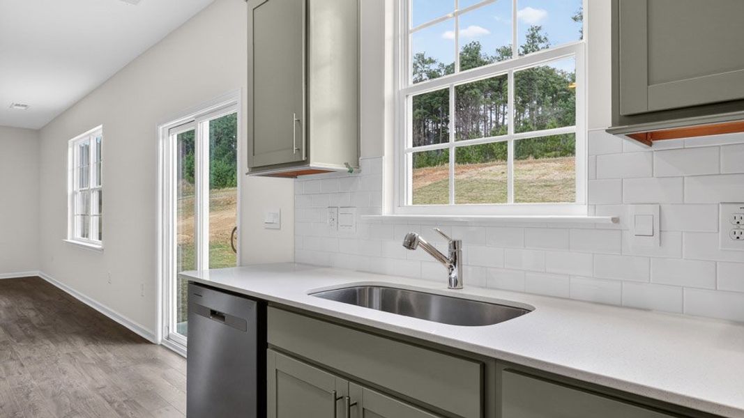 Image 38 of a home in Olive Branch.