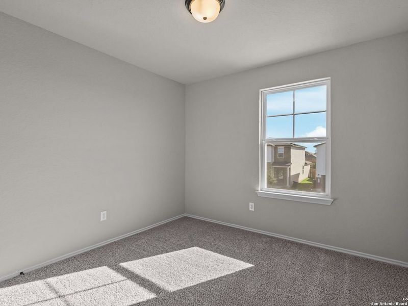 Spacious, unfurnished interior of a new home in Applewhite Meadows, San Antonio (Image 27).