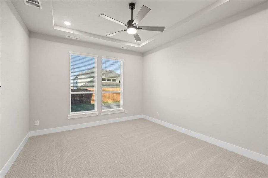 Spacious, unfurnished interior of a new home in Birdsong - Harwood, Mansfield (Image 11).