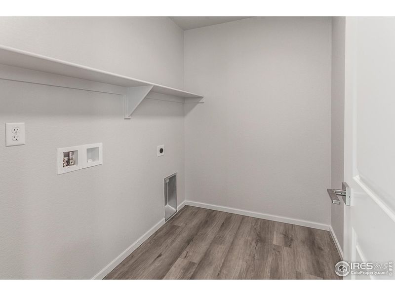 Spacious, unfurnished interior of a new home in , Timnath (Image 33). Spacious, unfurnished interior of a new home in , Timnath (Image 33).