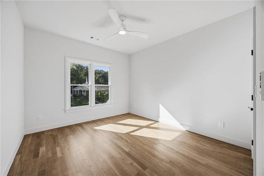 Spacious, unfurnished interior of a new home in , Scottdale (Image 41).