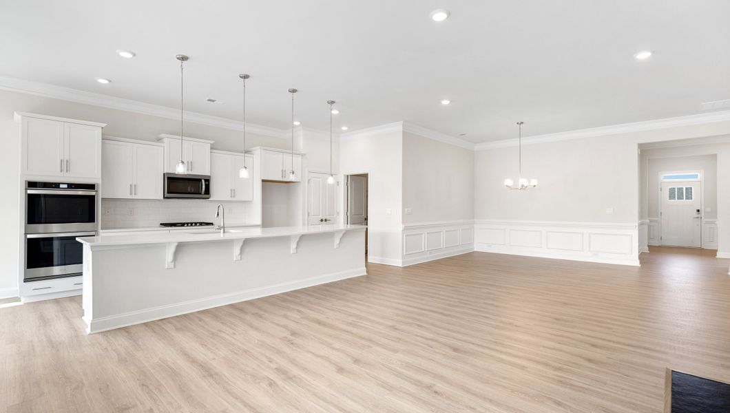 Spacious, unfurnished interior of a new home in Sunset Summits, Spartanburg (Image 23). Spacious, unfurnished interior of a new home in Sunset Summits, Spartanburg (Image 23).