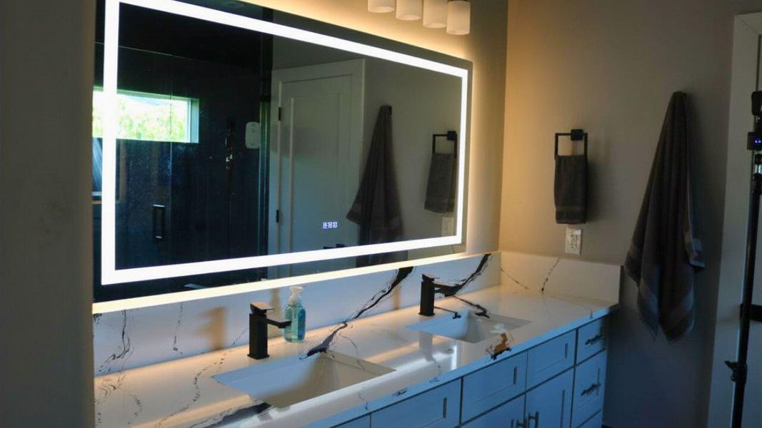 TFO-Master Bathroom