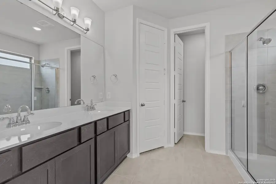 Furnished interior view inside a new home in Ladera, San Antonio (Image 5). Furnished interior view inside a new home in Ladera, San Antonio (Image 5).