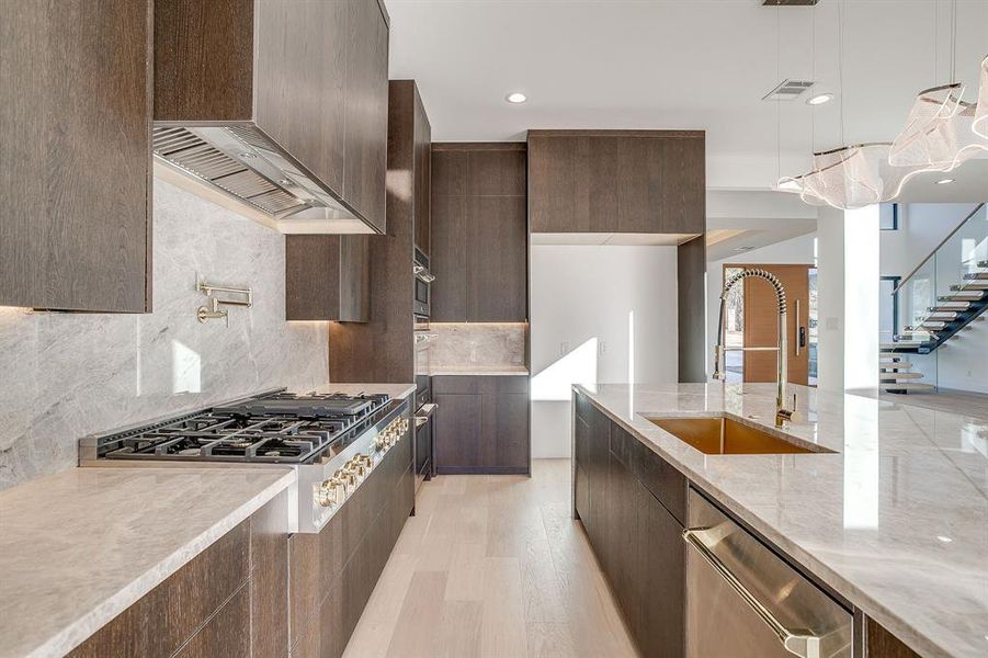 Furnished interior view inside a new home in , Cedar Hill (Image 13).