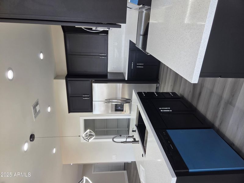 20250903_140449 20250903_140449