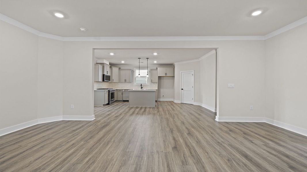 Spacious, unfurnished interior of a new home in Adams Glen, Greenville (Image 17).