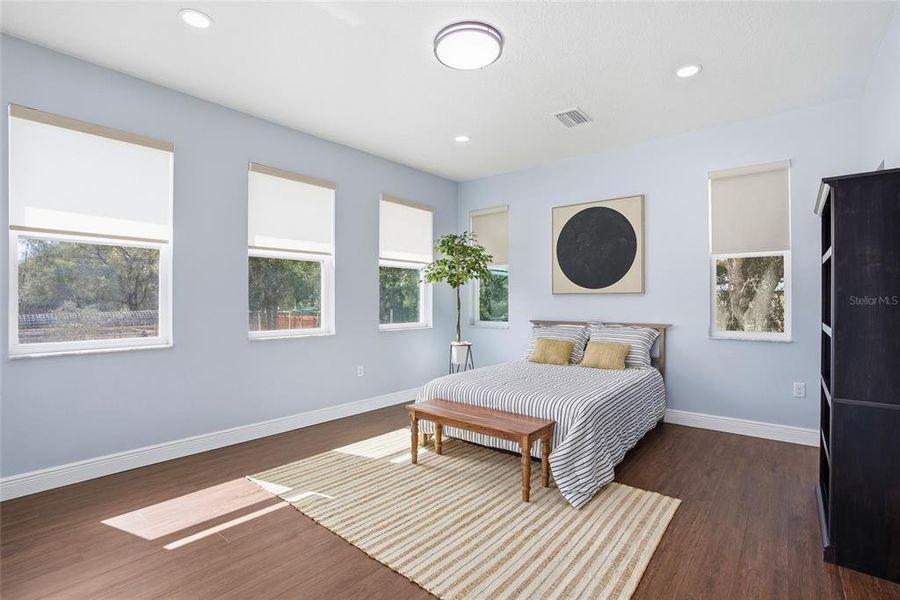 Furnished interior view inside a new home in , Spring Hill (Image 7).