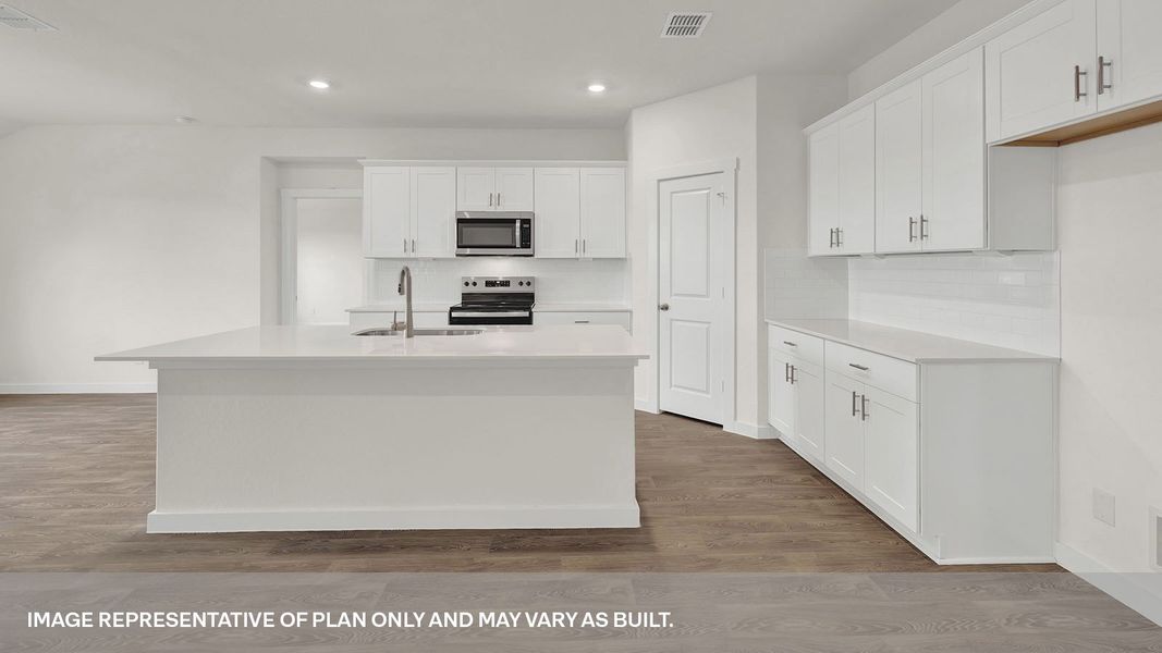 Representative furnished interior of a home built from the The Courtland by D.R. Horton in Sonoma Oaks, Fredericksburg (Image 7).