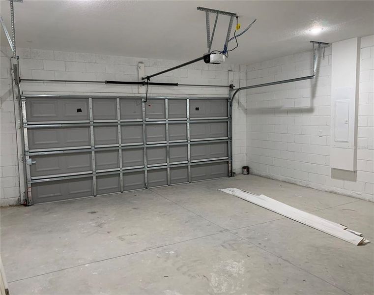 Spacious, unfurnished interior of a new home in , Ocala (Image 24). Spacious, unfurnished interior of a new home in , Ocala (Image 24).