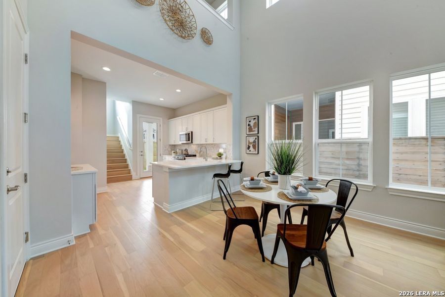 Furnished interior view inside a new home in Town Creek, New Braunfels (Image 8).