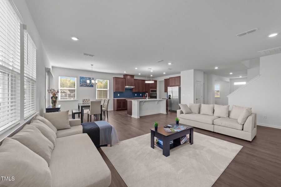 28-web-or-mls-VB4A0670