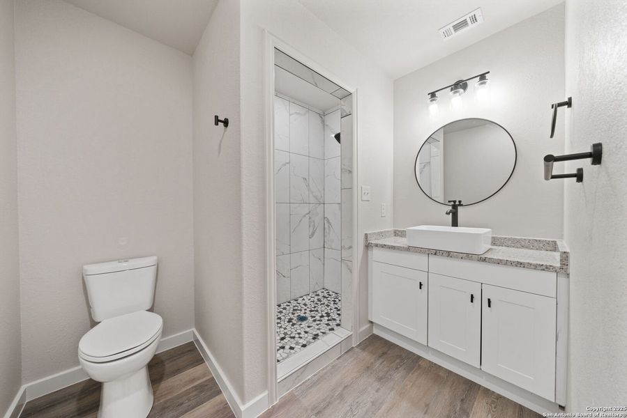 Furnished interior view inside a new home in , San Antonio (Image 7).