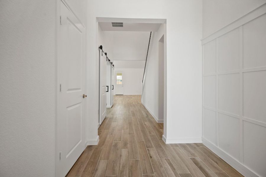 Welcoming foyer with feature wall (*Photo not of actual home and used for illustration purposes only.) Welcoming foyer with feature wall (*Photo not of actual home and used for illustration purposes only.)