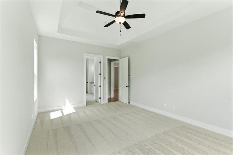 Spacious, unfurnished interior of a new home in , Rome (Image 49).