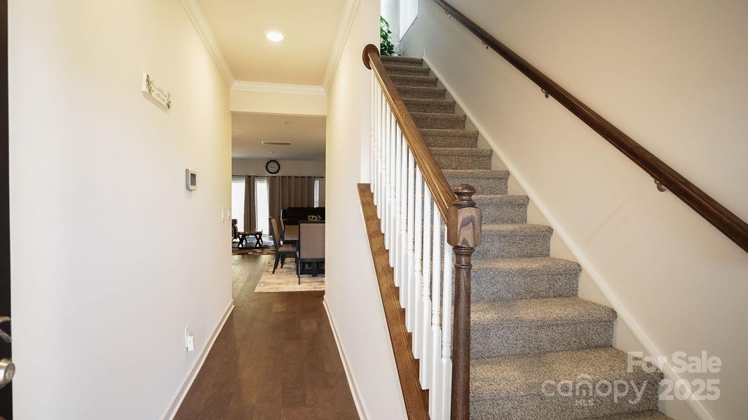 Spacious, unfurnished interior of a new home in , York (Image 25).