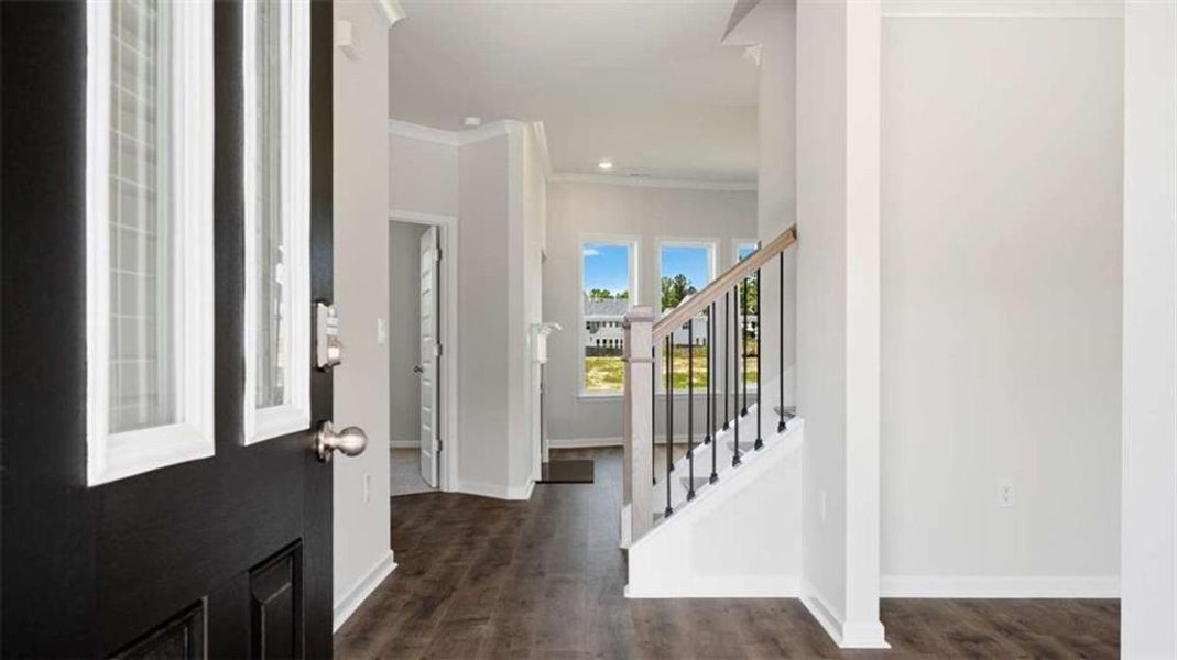 Spacious, unfurnished interior of a new home in Water Oak Estates, Lawrenceville (Image 17).