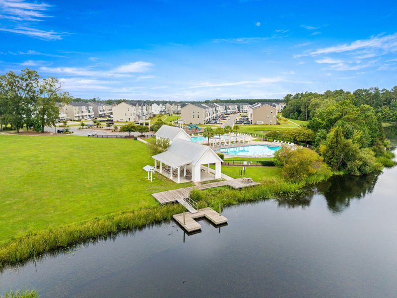 Community amenities in , Moncks Corner (Image 24). Community amenities in , Moncks Corner (Image 24).
